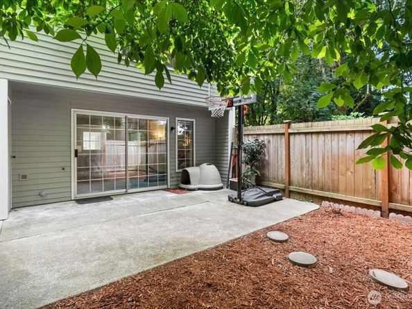 23955 58th Court S E1, Kent WA 98032