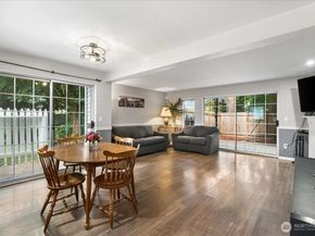 23955 58th Court S E1, Kent WA 98032