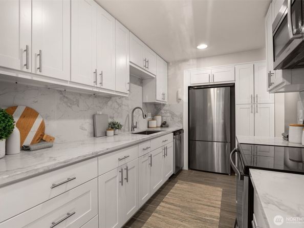 2219 Eastlake Avenue E 101, Seattle WA 98102