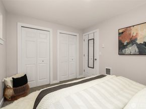2219 Eastlake Avenue E 101, Seattle WA 98102