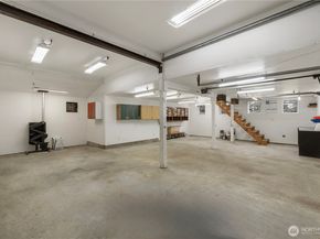 23305 98th Avenue S, Kent WA 98031