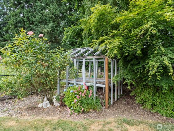 23305 98th Avenue S, Kent WA 98031