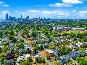 157 26th Avenue, Seattle WA 98122