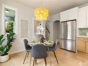 157 26th Avenue, Seattle WA 98122