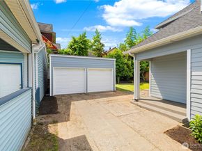 157 26th Avenue, Seattle WA 98122