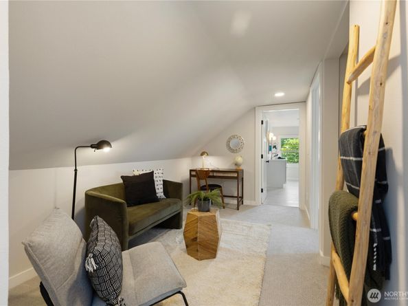 157 26th Avenue, Seattle WA 98122