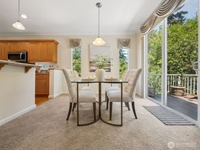31867 48th Circle SW 14A, Federal Way WA 98023