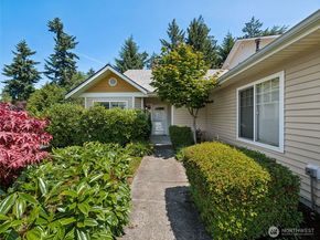 31867 48th Circle SW 14A, Federal Way WA 98023