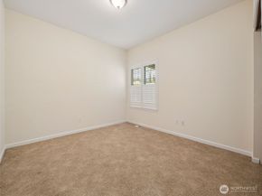 31867 48th Circle SW 14A, Federal Way WA 98023