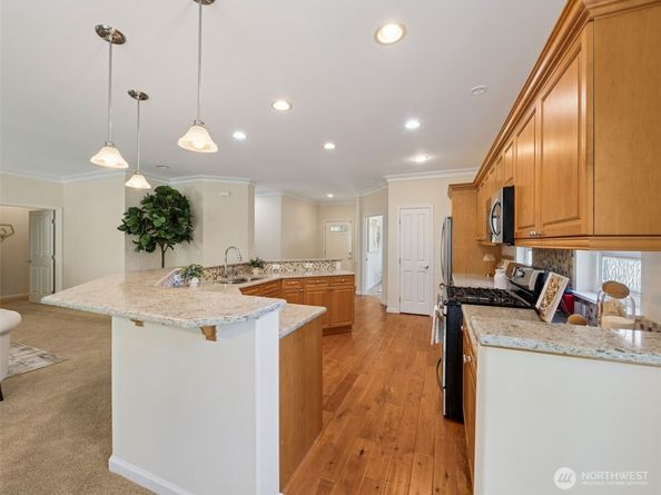 31867 48th Circle SW 14A, Federal Way WA 98023