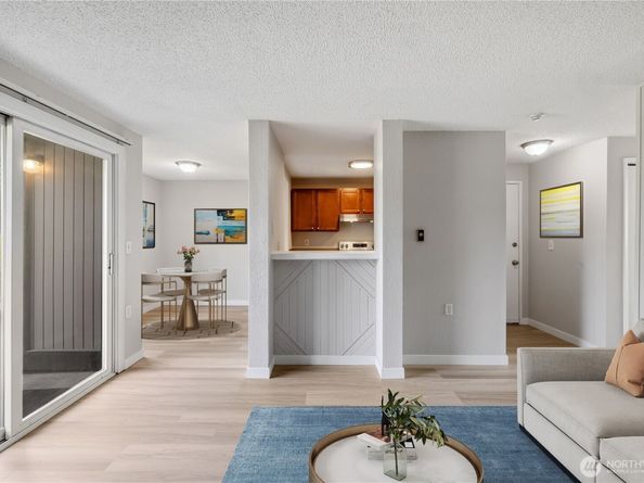 4709 176th Street SW C1, Lynnwood WA 98037