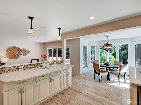14616 181st Place NE, Woodinville WA 98072