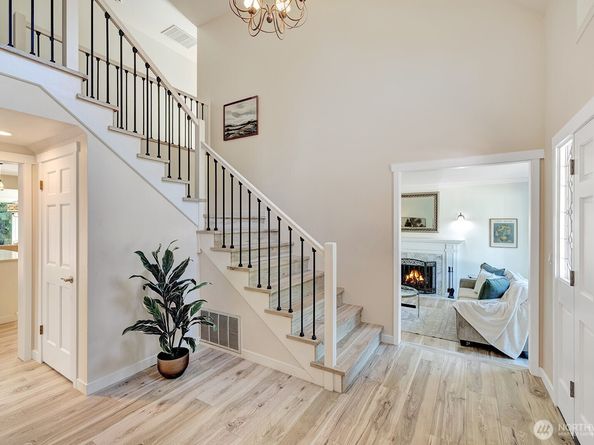 14616 181st Place NE, Woodinville WA 98072