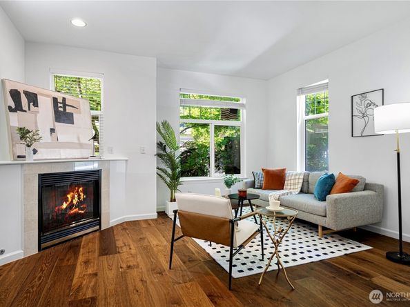 9834 NE 130th Place, Kirkland WA 98034