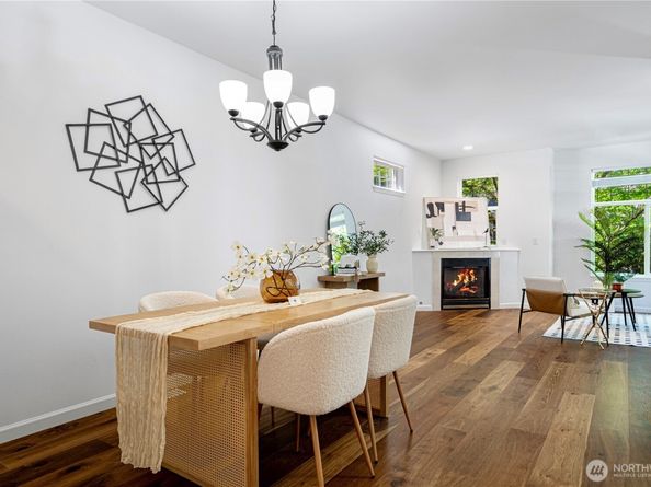 9834 NE 130th Place, Kirkland WA 98034