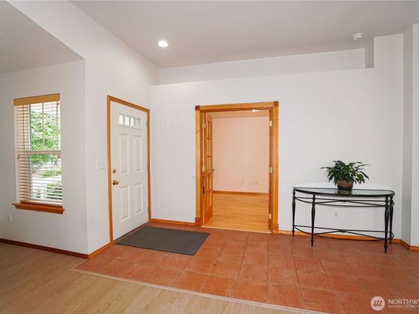 2820 V Court SE, Auburn WA 98002