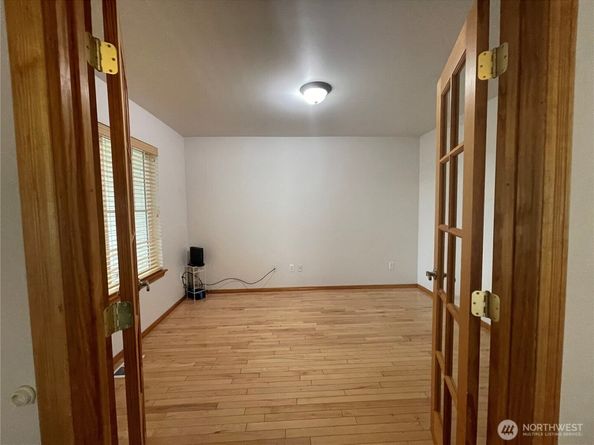 2820 V Court SE, Auburn WA 98002