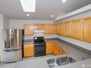 2820 V Court SE, Auburn WA 98002