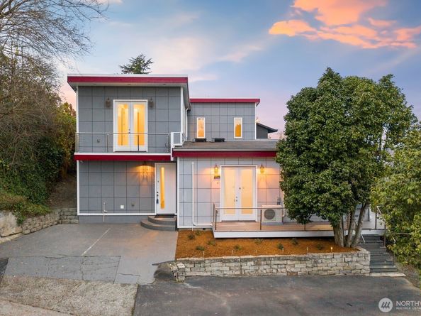 10445 Dixon Drive S, Seattle WA 98178