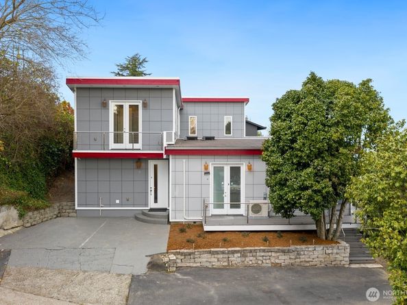 10445 Dixon Drive S, Seattle WA 98178