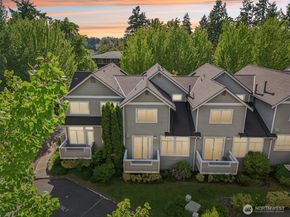 11800 SE 4th Place 203, Bellevue WA 98005