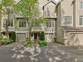 11800 SE 4th Place 203, Bellevue WA 98005