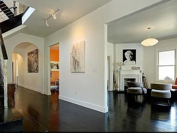 2753 S Washington Street, Seattle WA 98144