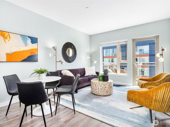 1760 NW 56th Street 608, Seattle WA 98107
