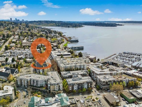 110 B 2nd Street S, Kirkland WA 98033
