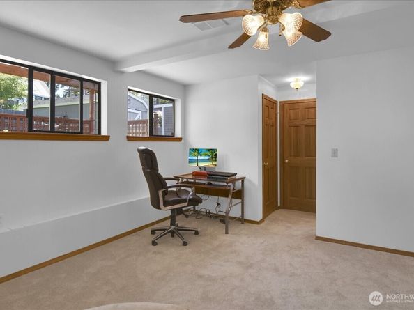 8929 48th Place W, Mukilteo WA 98275