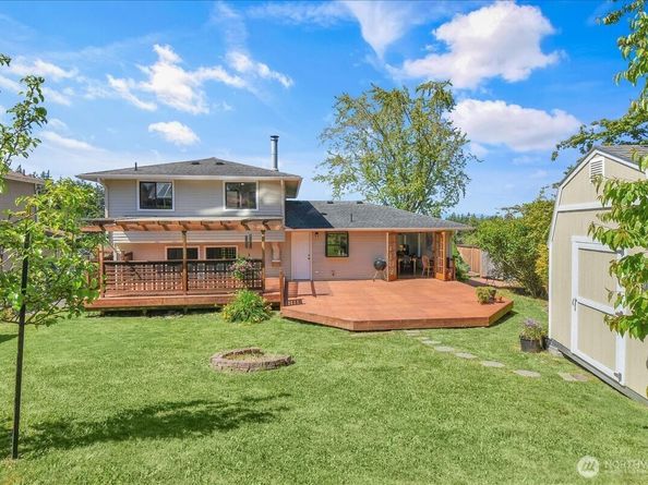 8929 48th Place W, Mukilteo WA 98275