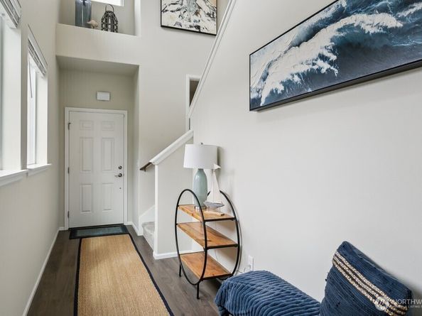 1134 Baker Heights Loop, Bremerton WA 98312