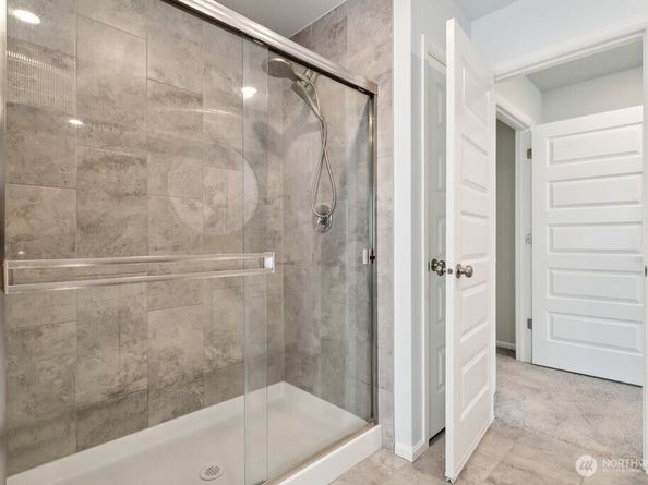1134 Baker Heights Loop, Bremerton WA 98312