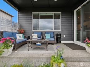 1134 Baker Heights Loop, Bremerton WA 98312