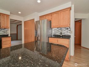 904 187th Place SW, Lynnwood WA 98036