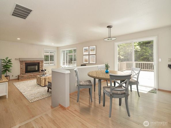 904 187th Place SW, Lynnwood WA 98036