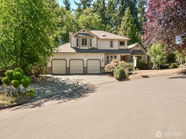 904 187th Place SW, Lynnwood WA 98036