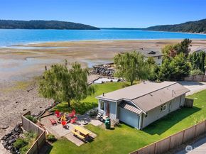24410 Vashon Highway SW, Vashon WA 98070