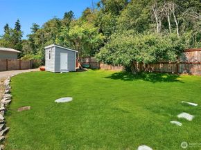 24410 Vashon Highway SW, Vashon WA 98070