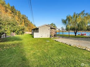 24410 Vashon Highway SW, Vashon WA 98070
