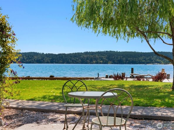 24410 Vashon Highway SW, Vashon WA 98070