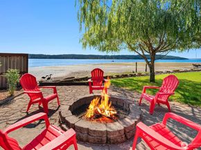 24410 Vashon Highway SW, Vashon WA 98070