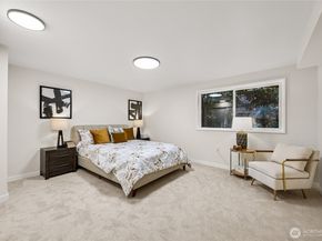 6423 E Mercer Way, Mercer Island WA 98040