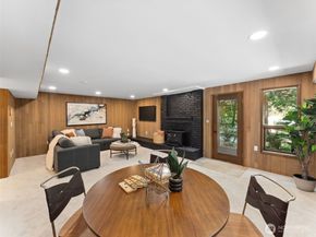 6423 E Mercer Way, Mercer Island WA 98040