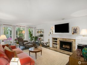 3505 W Government Way 203, Seattle WA 98199