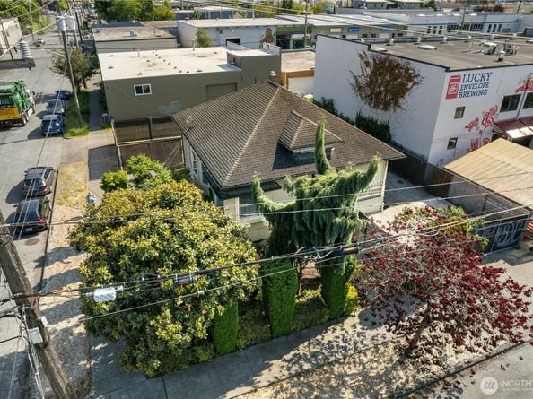 903 NW 50th Street, Seattle WA 98107