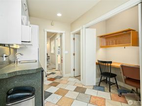 903 NW 50th Street, Seattle WA 98107