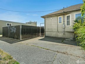 903 NW 50th Street, Seattle WA 98107