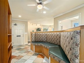 903 NW 50th Street, Seattle WA 98107