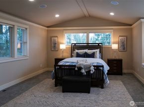 1815 Camas Avenue NE, Renton WA 98056